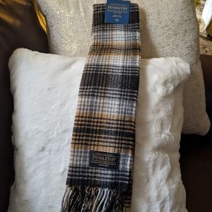 Pendleton whisperwool muffler scarf